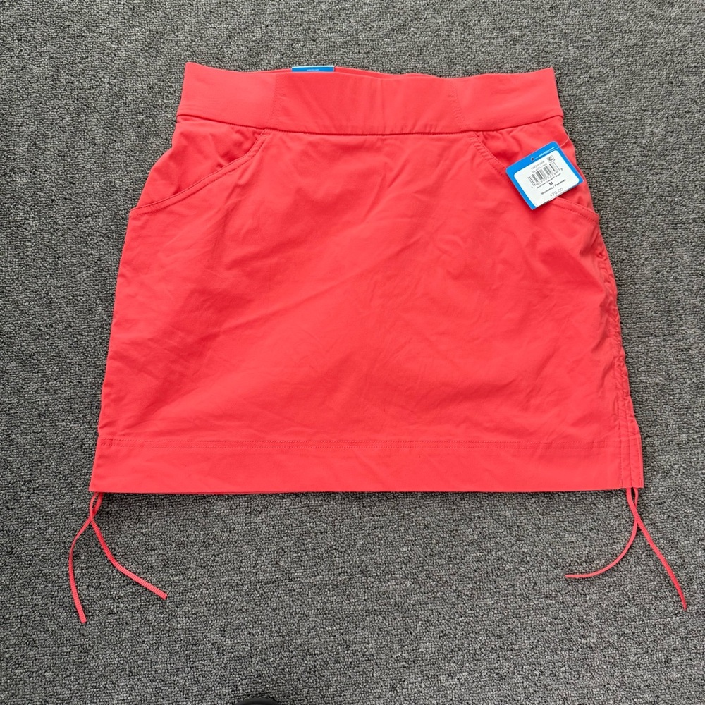 NWT Columbia Anytime Casual Skort Size M Coral Pink Skirt Pockets Outdoor Hiking